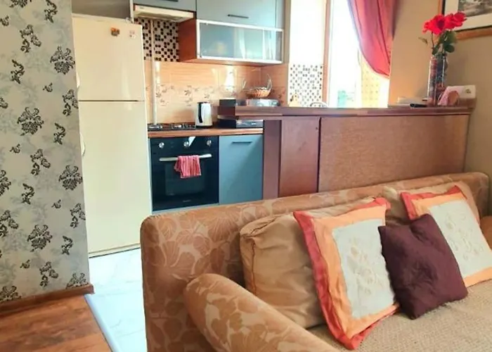 Apartment Voznesenska 25